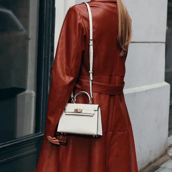 Lucien Moreau™ | Ameera