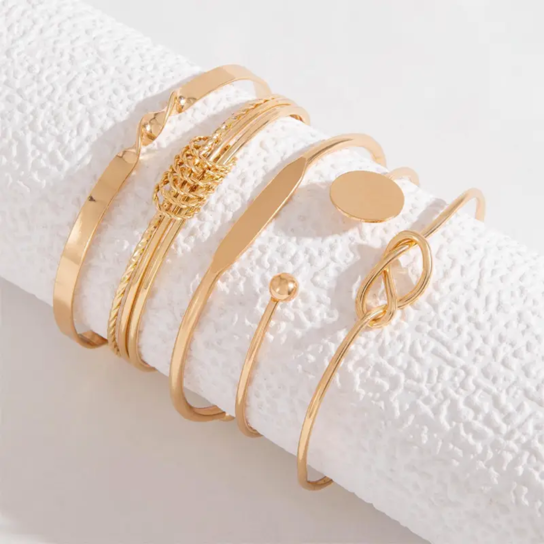 Clara™ | Ensemble de bracelets élégants avec détails de nœuds et finition dorée luxueuse