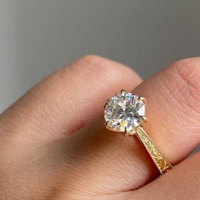 Bague français en argent gravée motif floral