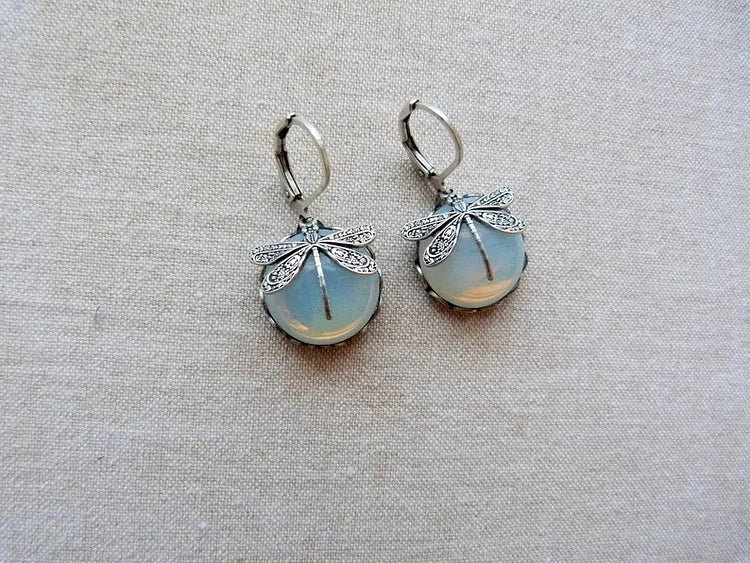 Boucles d'oreilles libellule sphérique en or antique
