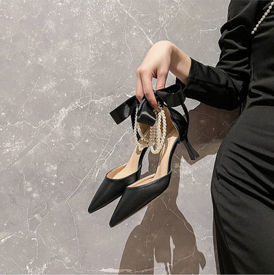 Talons hauts pour femmes avec détails perlés dans un style raffiné - Oriane