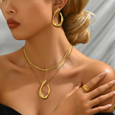 Ensemble élégant 5 pièces – Collier, collier long, boucles d’oreilles, bague et bracelet design moderne