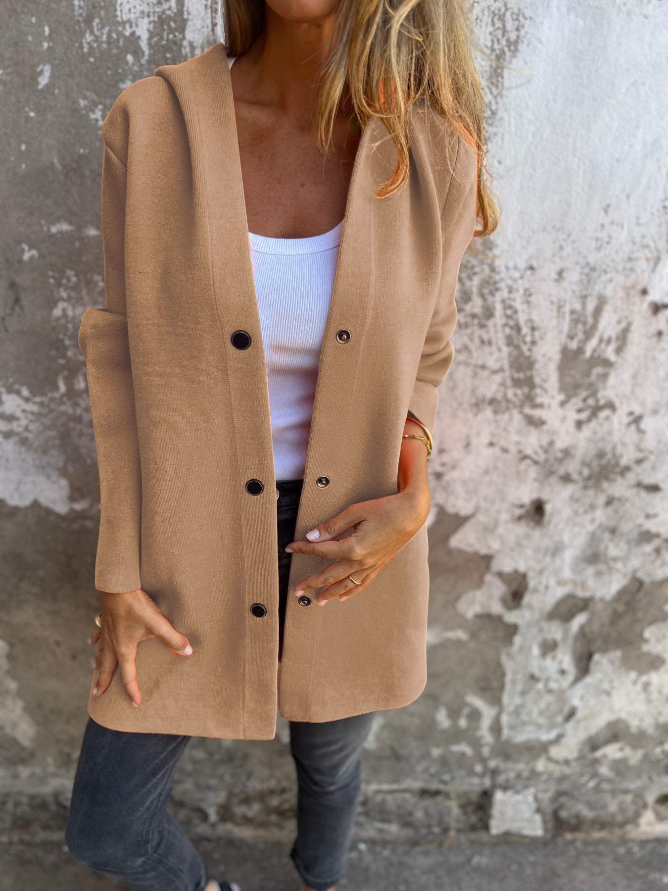 Tamara| Veste à capuche à poitrine simple pour femmes