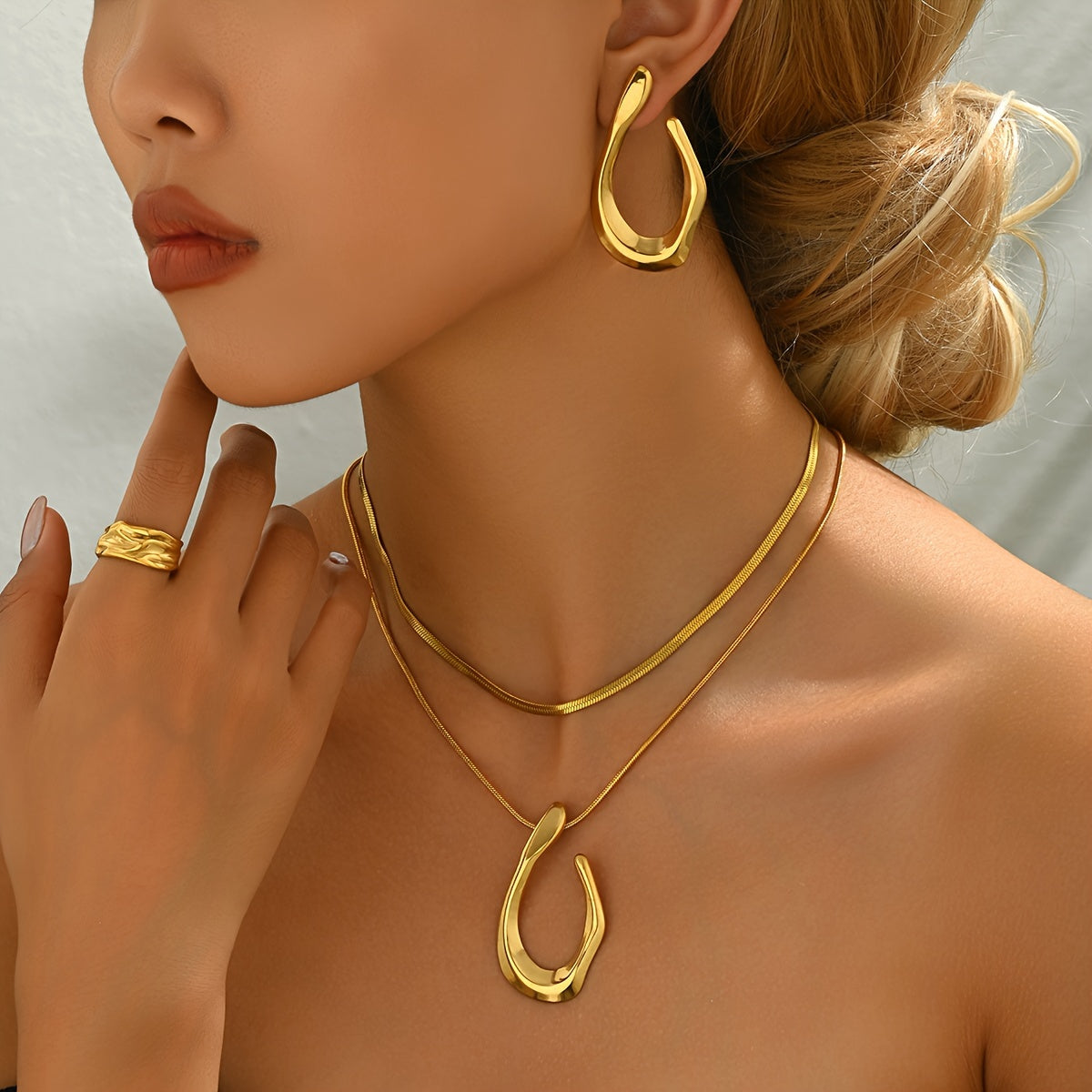 Ensemble élégant 5 pièces – Collier, collier long, boucles d’oreilles, bague et bracelet design moderne