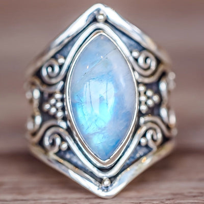 Bague bohéme en pierre de lune