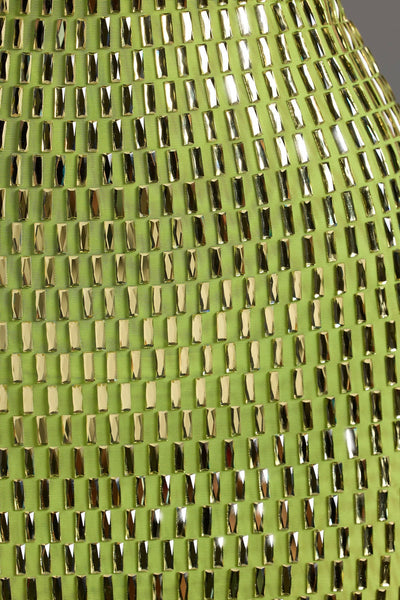 Aurora – Mini-robe bandeau ornée en vert poire