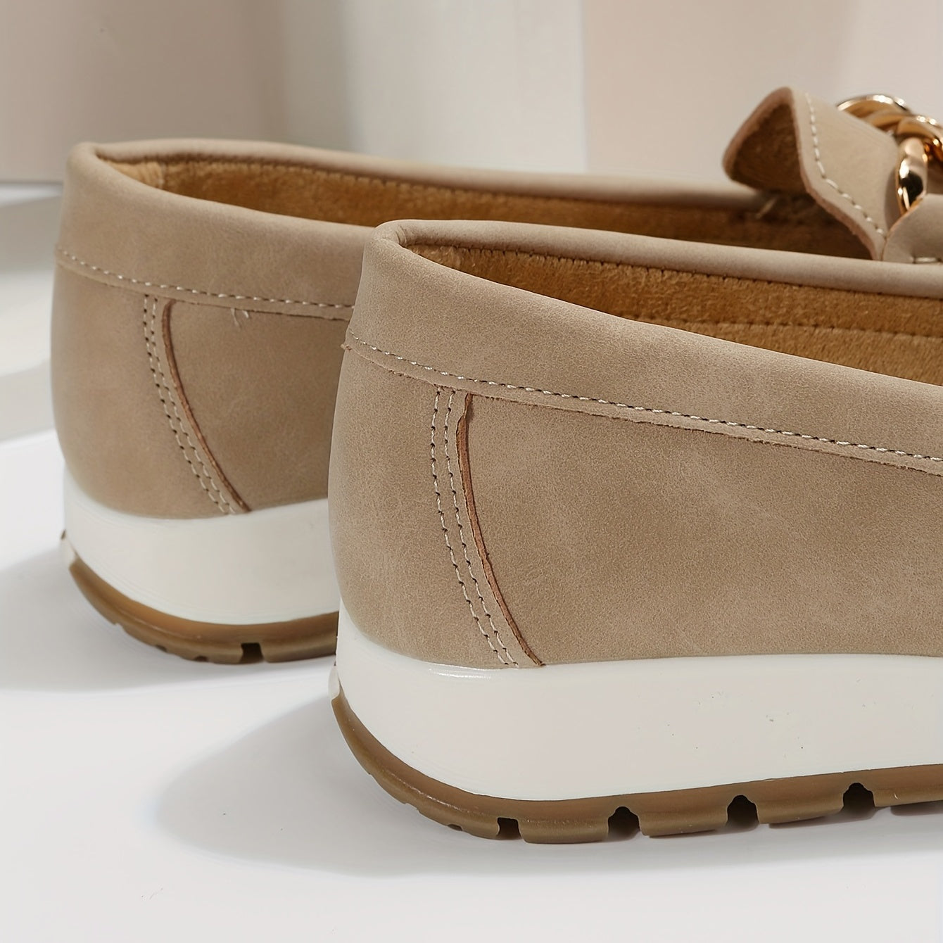 Victoire - Mocassins avec décoration en chaînes pour femmes