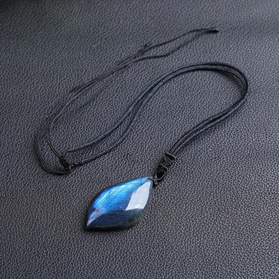 Collier pendentif en labradorite