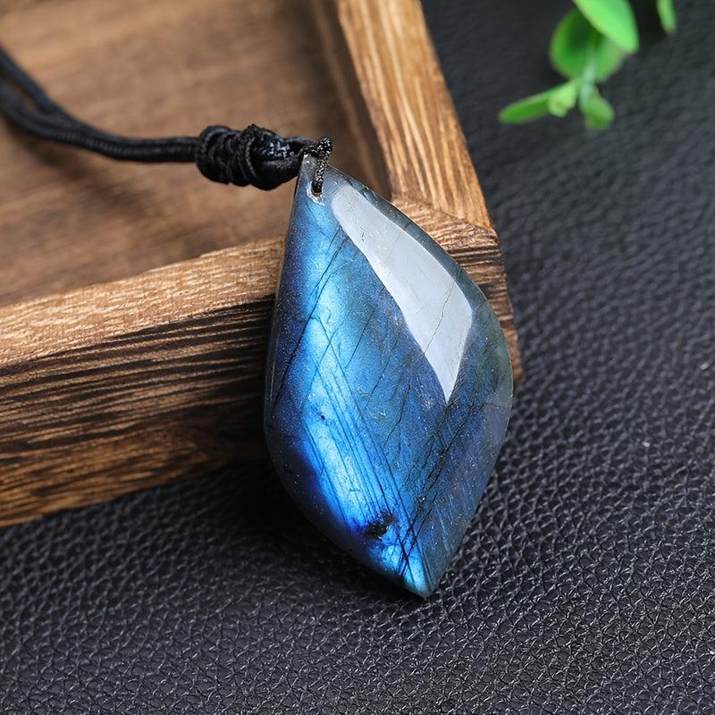 Collier pendentif en labradorite