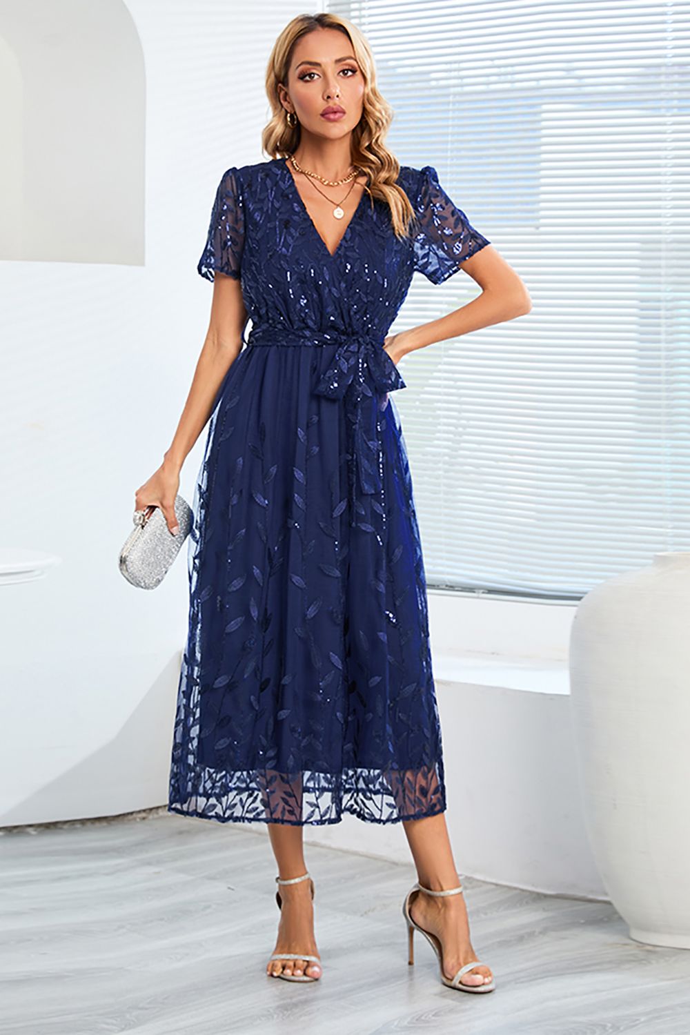 Velavie – Robe d’Été Élégante à Coupe Fluide pour Occasions Chic