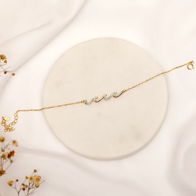 Edmonton Essence™ | Stylish Wave Bracelet