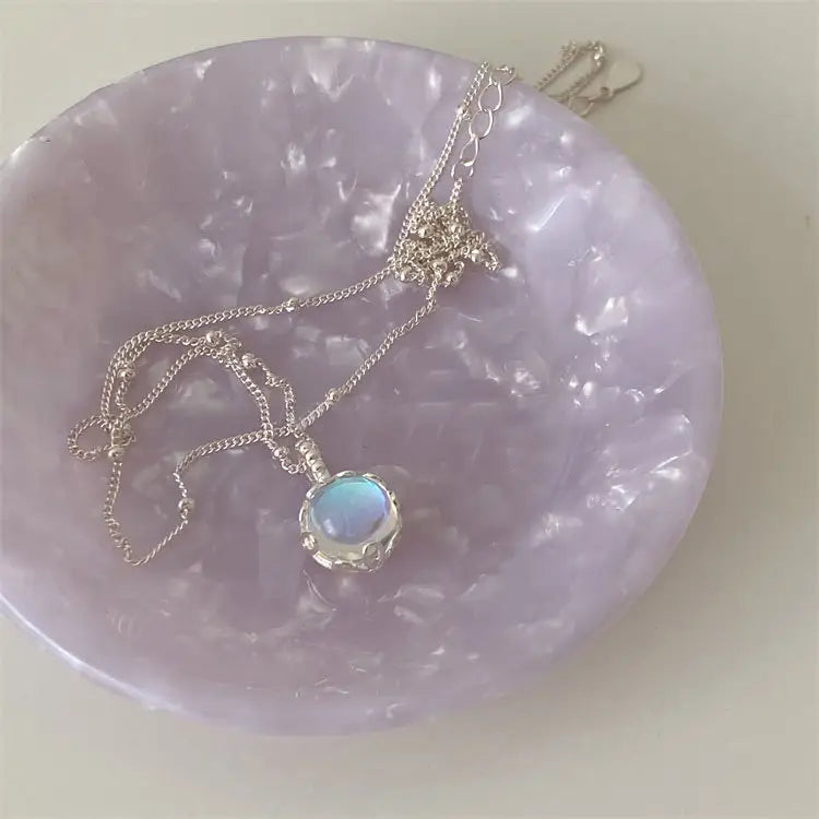 Collier pendentif rond en pierre de lune
