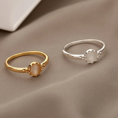 Bague boho en pierre dorée faite main
