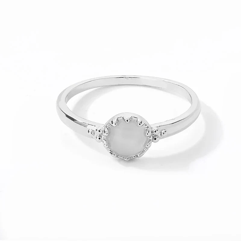 Bague boho en pierre dorée faite main