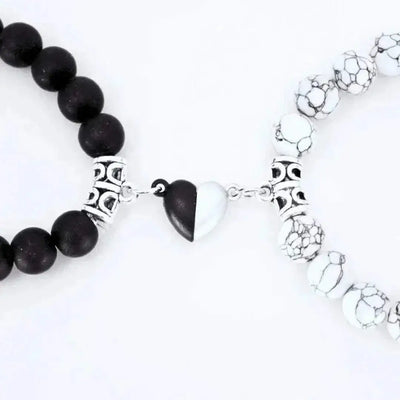 BRACELETS AMORE - Howlite & Onyx