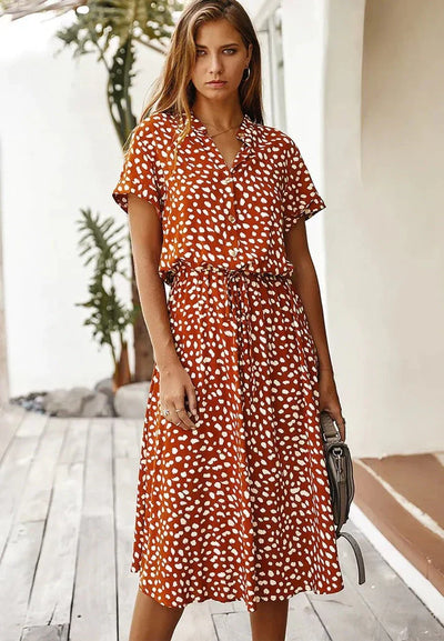 Monique - Robe midi boho à fleurs et décolleté en V