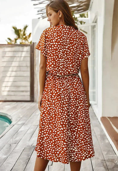Monique - Robe midi boho à fleurs et décolleté en V