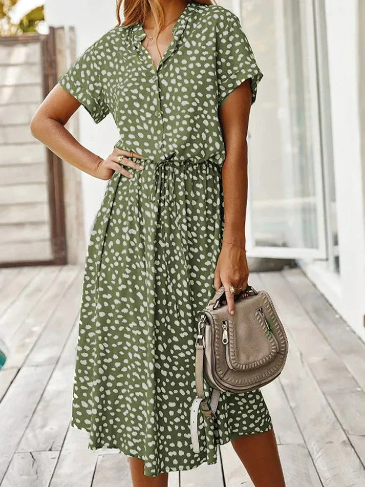 Monique - Robe midi boho à fleurs et décolleté en V