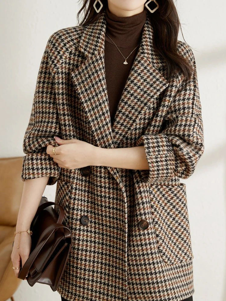Élégante Veste à Carreaux Femme Confortable