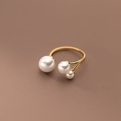 Bague ajustable en perles d'eau douce