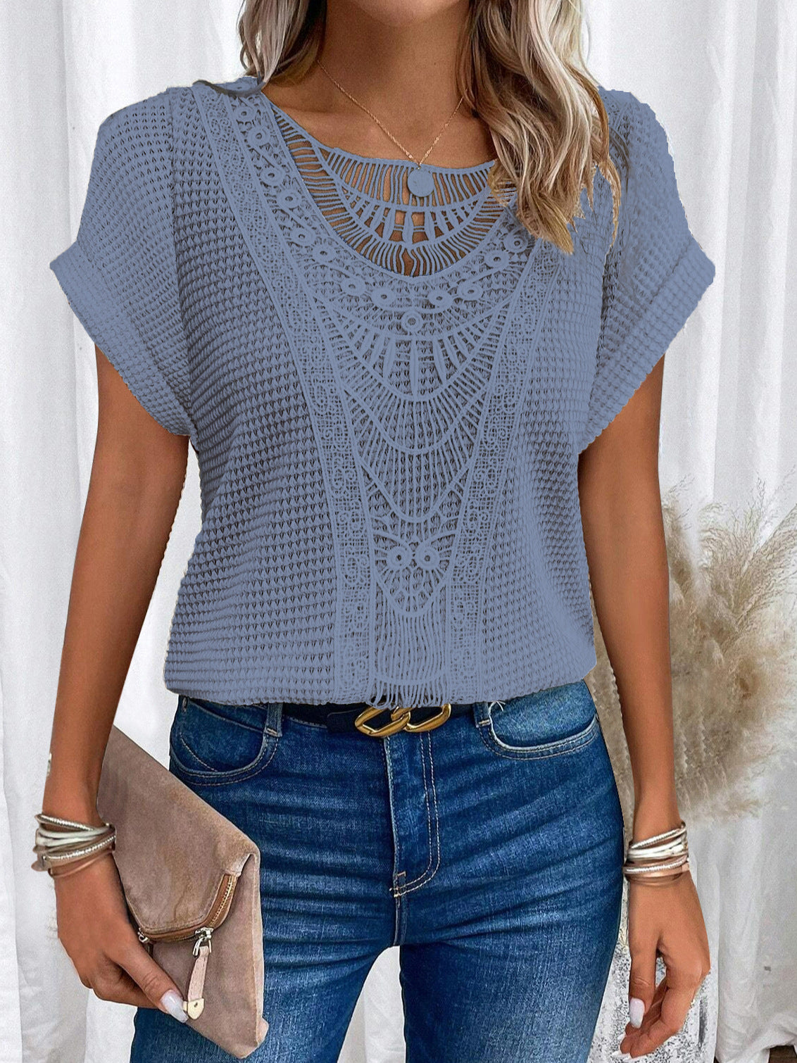 Zarelle – T-shirt à Manches Courtes avec Détails en Dentelle
