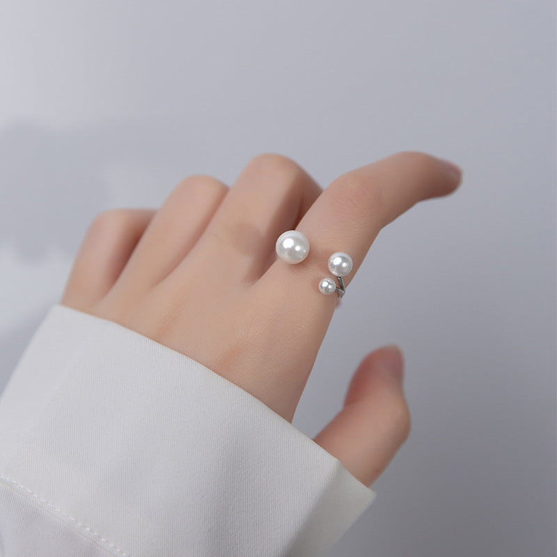 Bague ajustable en perles d'eau douce