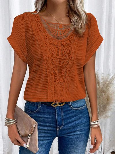 Zarelle – T-shirt à Manches Courtes avec Détails en Dentelle