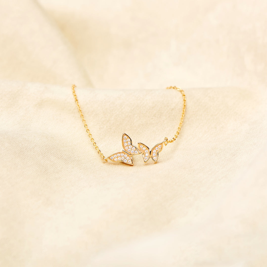 Edmonton Essence™ | Delicate Butterfly Bracelet