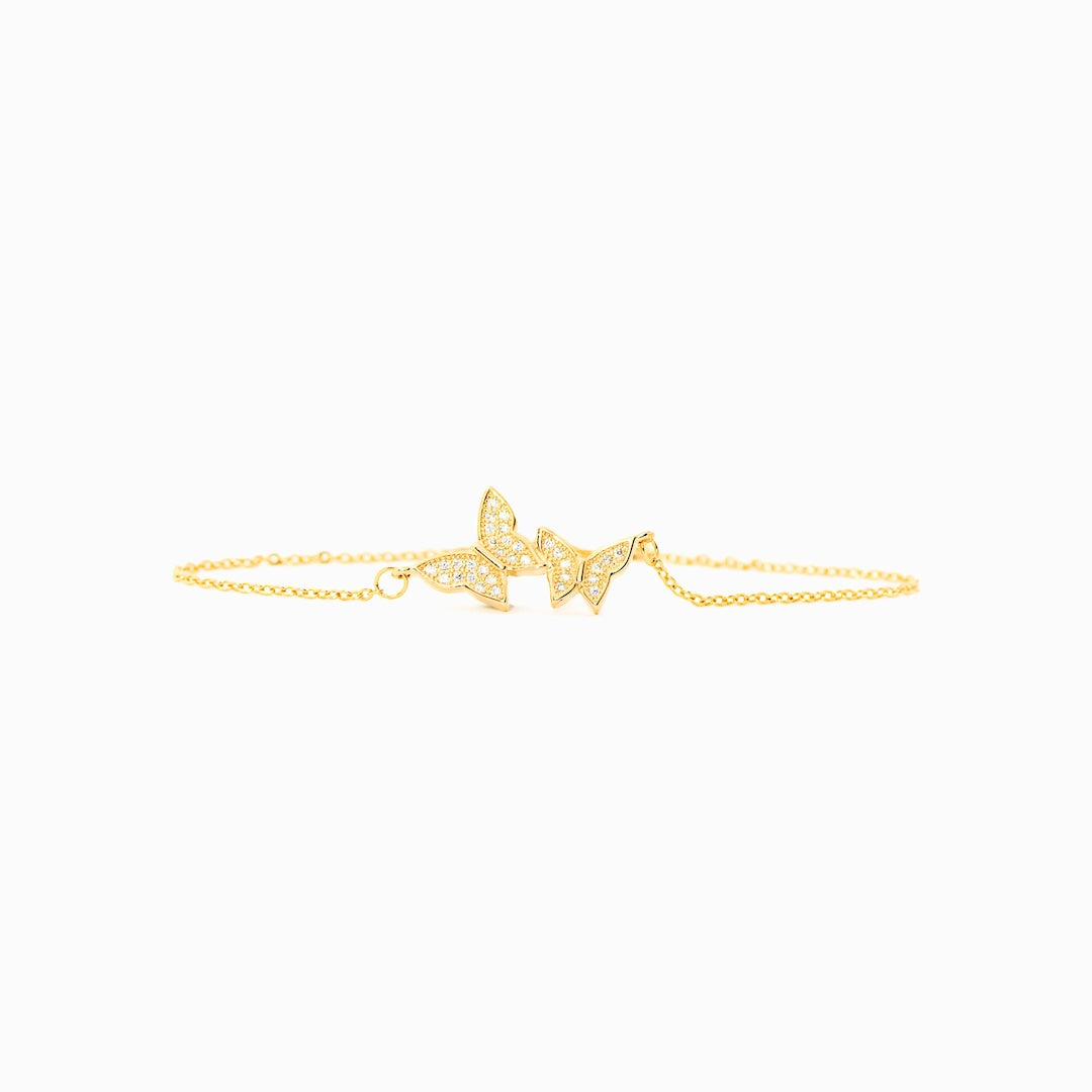 Edmonton Essence™ | Delicate Butterfly Bracelet