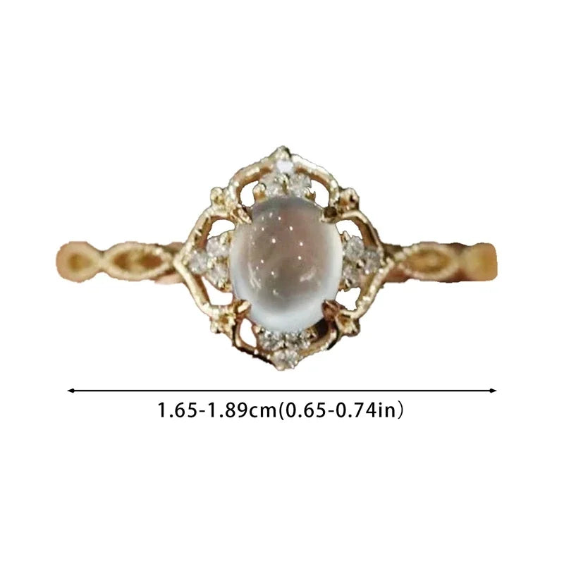 Bague fleur en pierre de lune