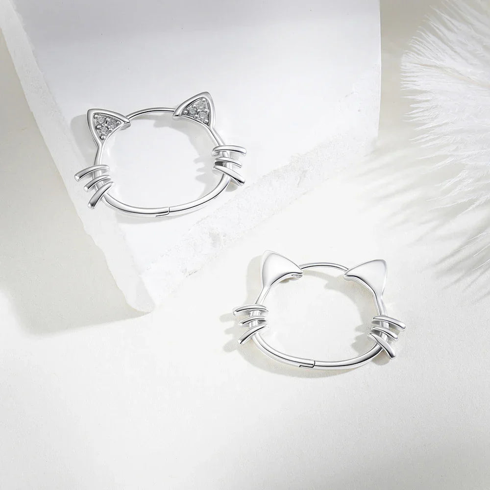 Boucles Feloria – L’éclat tendre de l’argent sterling