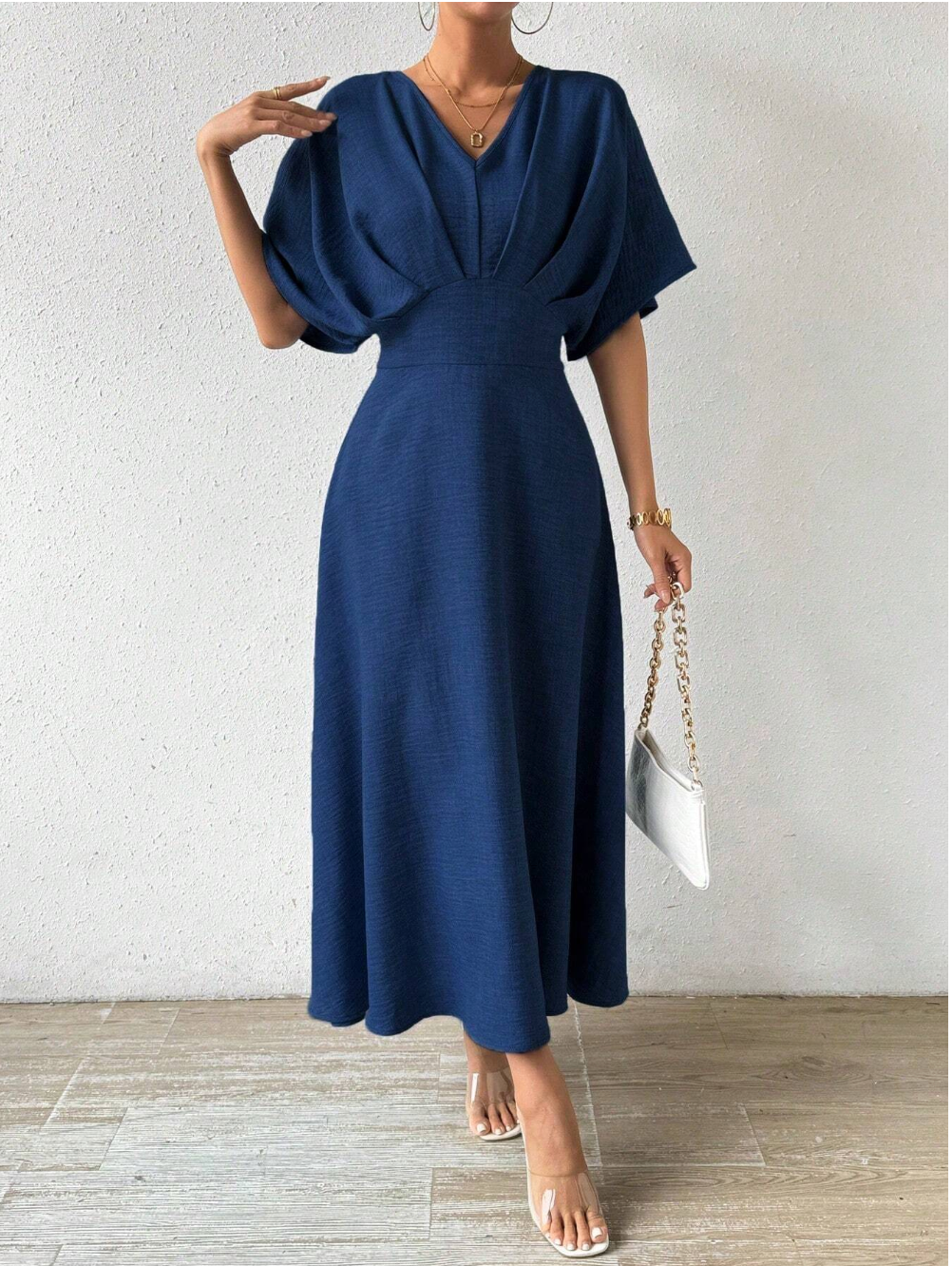 AtelierdeRocheParis | Robe Longue Élégante avec Manches Chauve-Souris