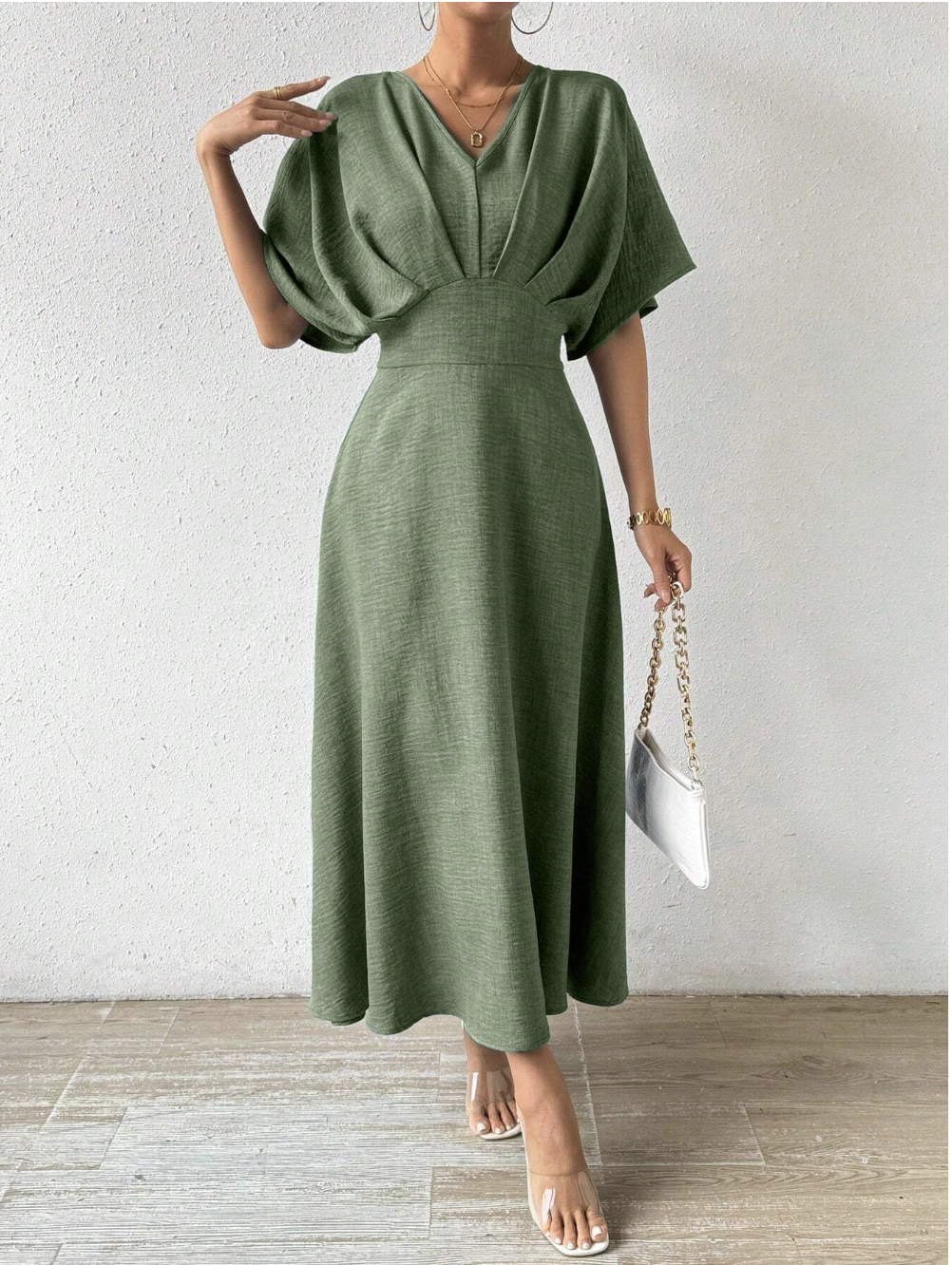 AtelierdeRocheParis | Robe Longue Élégante avec Manches Chauve-Souris