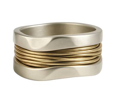 Beau – Bague en Argent aux Fils Dorés