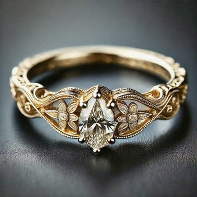 🇫🇷 Bague élégante de design français avec pierre précieuse taille marquise