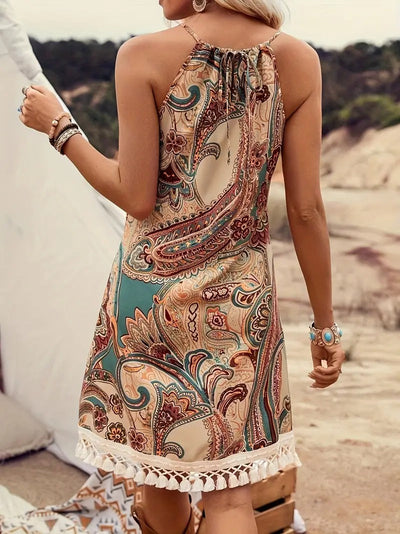 Robe élégante à motifs Paisley et empiècements