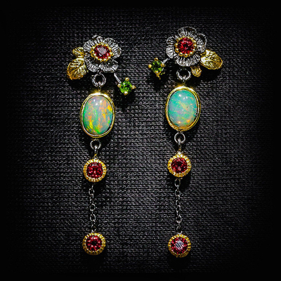 Boucles d'oreilles Boho avec Opale et Zircone Rouge