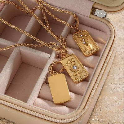 Collier Classique Tarot plaqué or 18K – Médaillons spirituels
