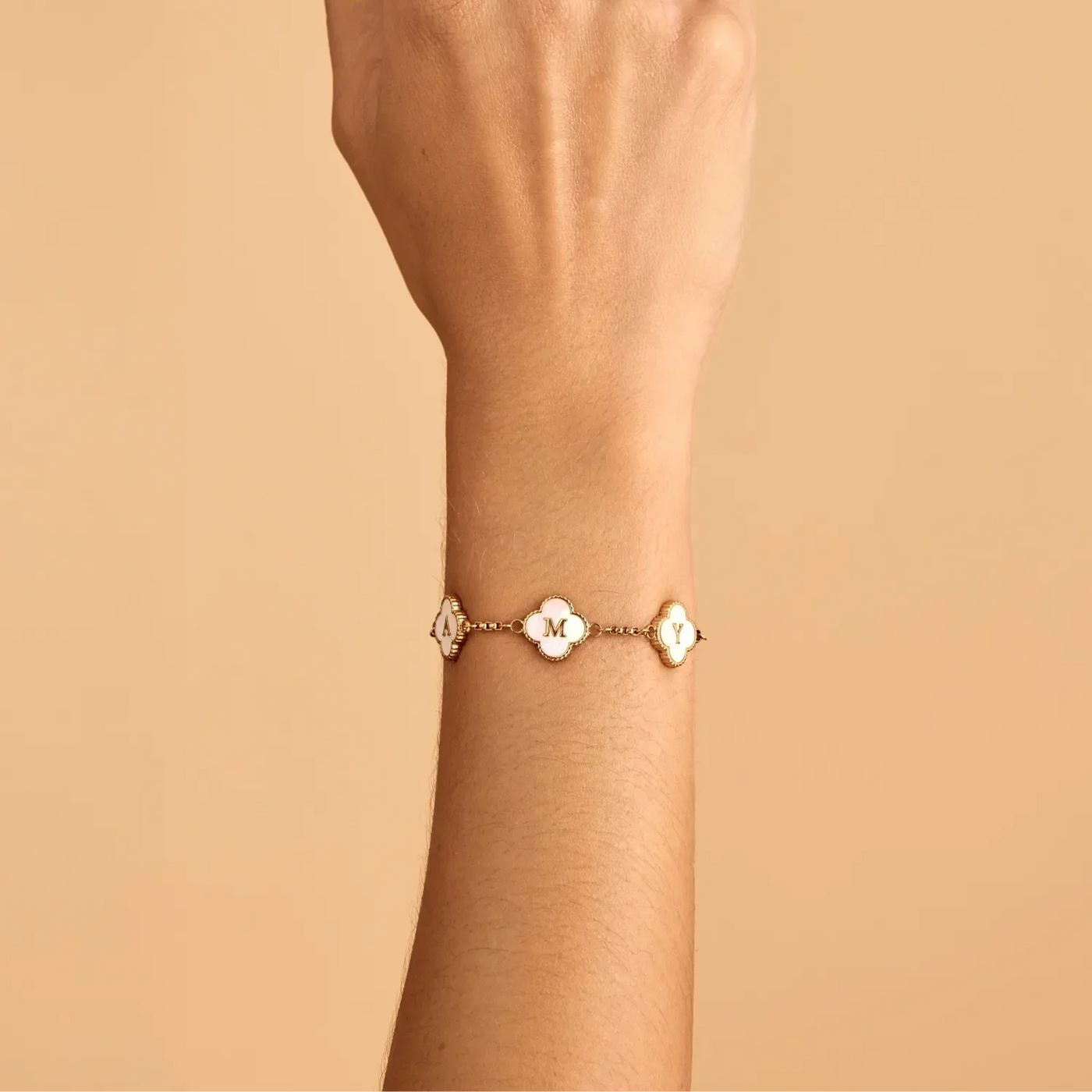 Edmonton Essence™ | Personalized Pearl Bracelet