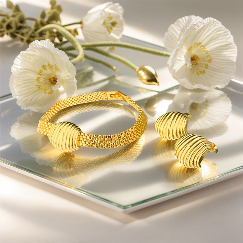 Ensemble élégant 3 pièces – Collier, bracelet et boucles d’oreilles motif coquillage