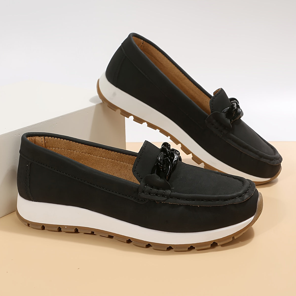 Victoire - Mocassins avec décoration en chaînes pour femmes