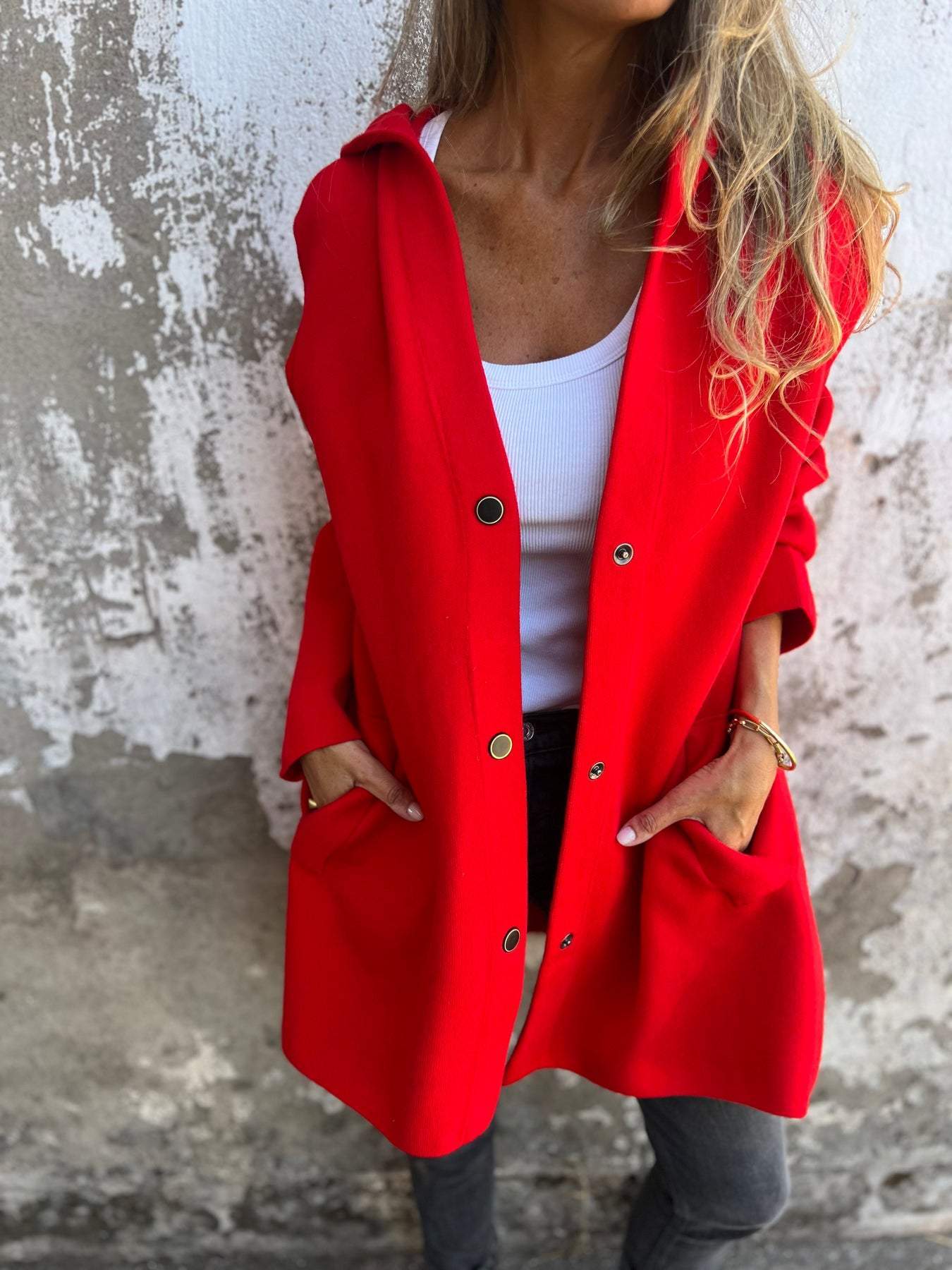 Tamara| Veste à capuche à poitrine simple pour femmes