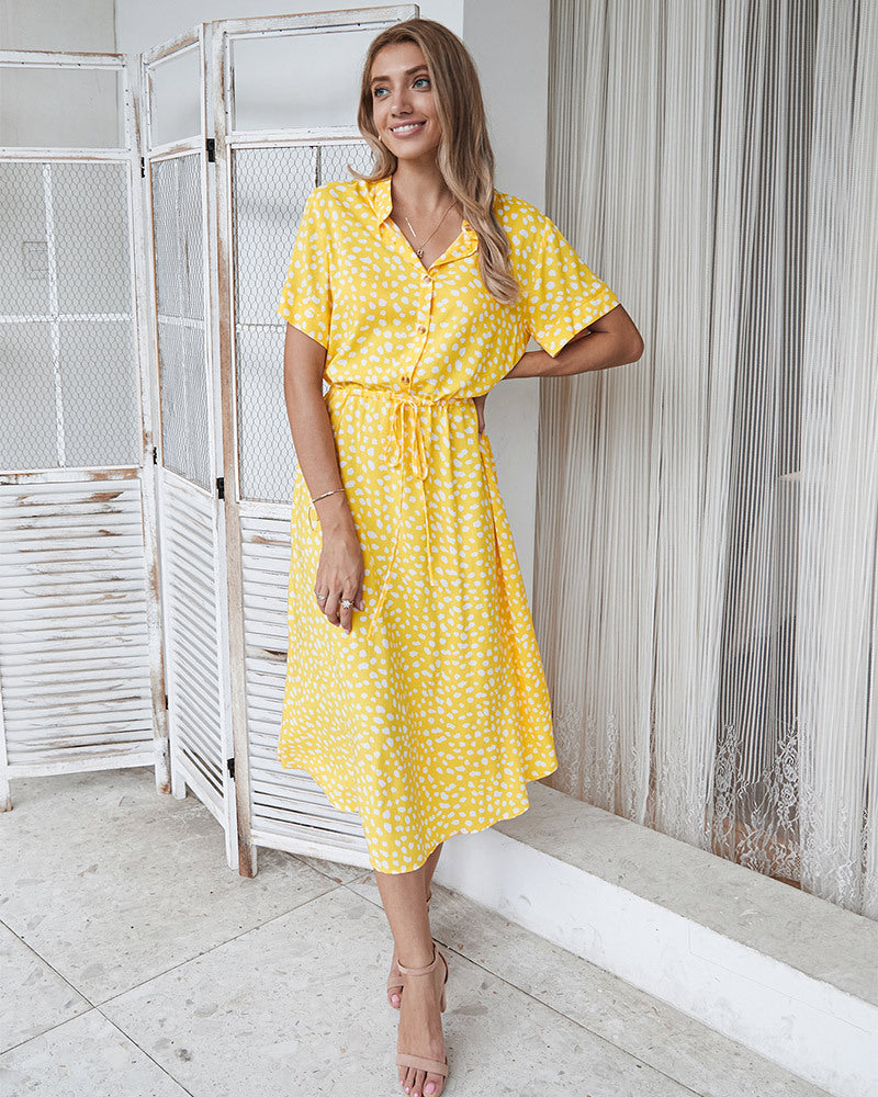 Monique - Robe midi boho à fleurs et décolleté en V
