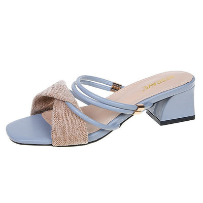 Sandales à talons pour femmes avec fines lanières dans un style minimaliste - Noelia