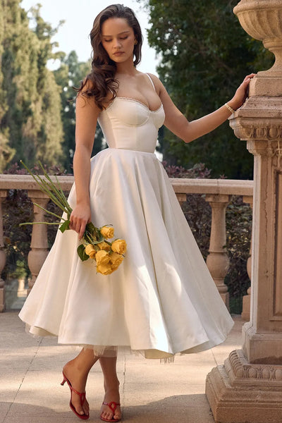 Minerva - Robe Princesse de Luxe à Bretelles Spaghetti