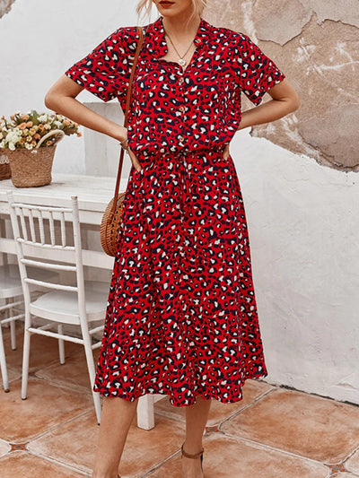 Monique - Robe midi boho à fleurs et décolleté en V