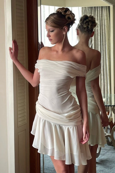 Louisa | Mini-robe en chiffon à une épaule pour femme