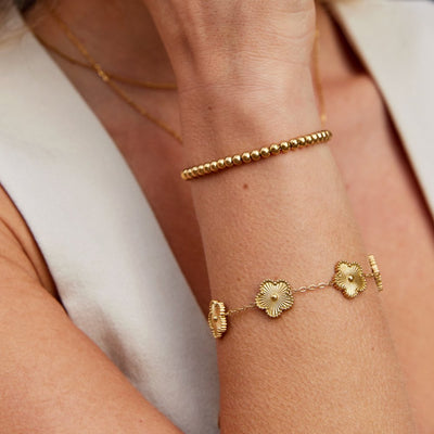 Nila - Bracelet plaqué or avec perles