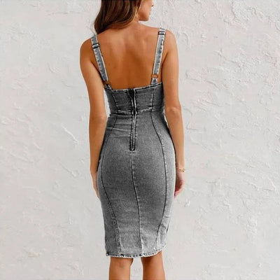 Taven | Robe Camisole en Denim Ajustée – Élégance et Confort Sans Effort
