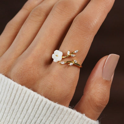 Claire – Bague fleurs blanches